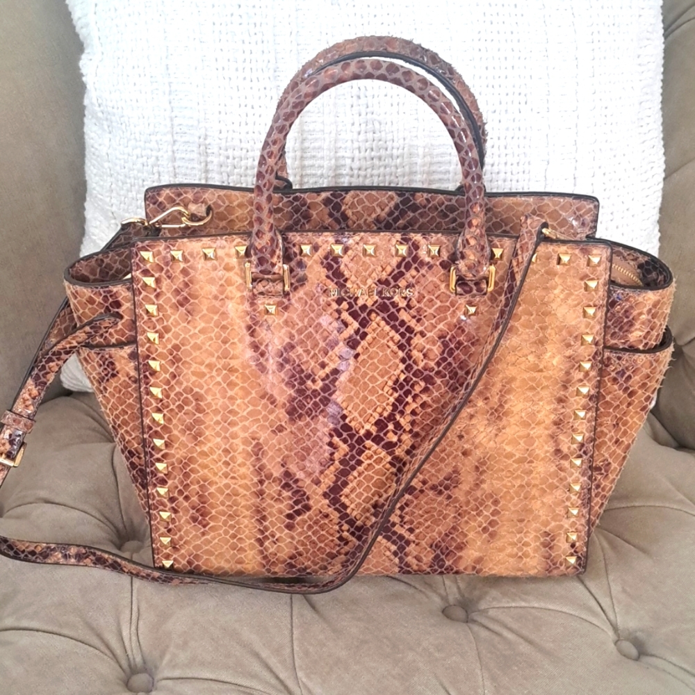 Michael Kors Handbag